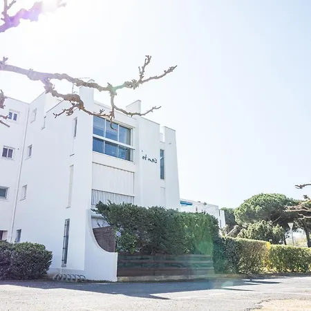 Appartement Cel'studio-parking Privé-clim Réversible -balcon-lave-linge-lit - Point Zero