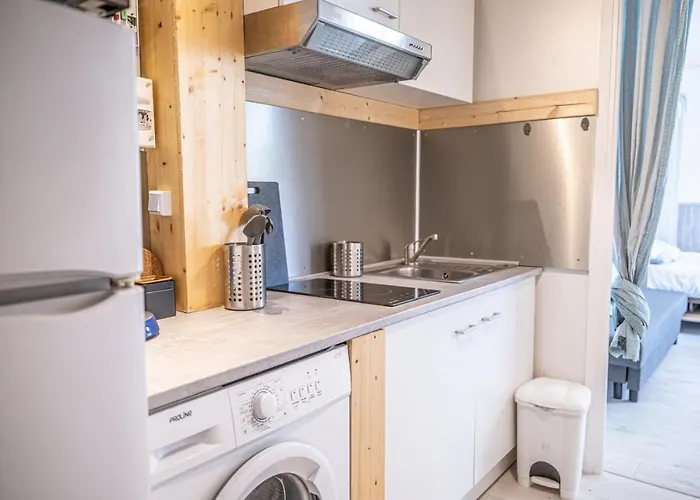 Διαμέρισμα Cel'studio-parking Prive-clim Reversible -balcon-lave-linge-lit - Point Zero Λα Γκραντ-Μοτ