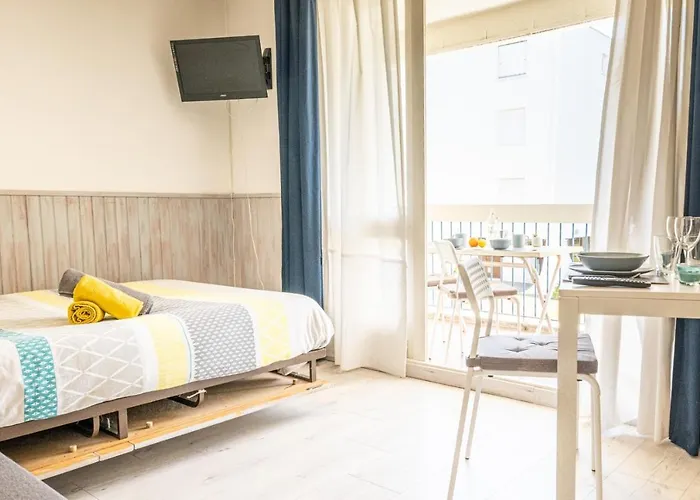 Cel'studio-parking Prive-clim Reversible -balcon-lave-linge-lit - Point Zero Διαμέρισμα *